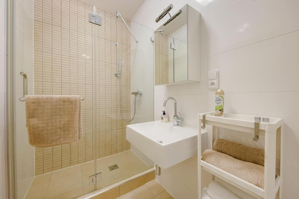 Deluxe Suite In Prime Location Praga Exterior foto