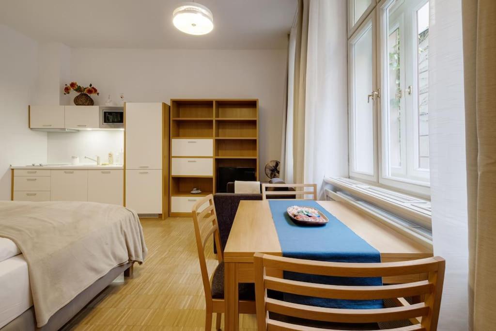 Deluxe Suite In Prime Location Praga Exterior foto